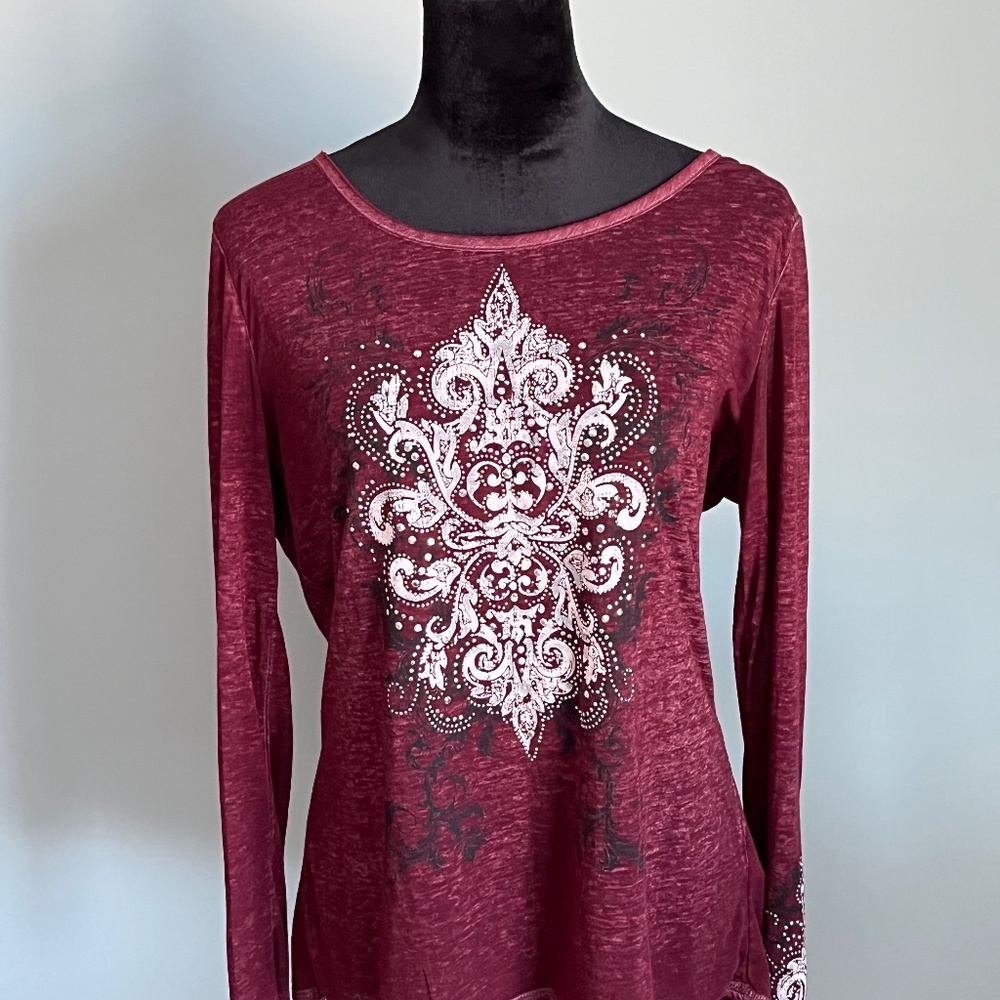 Maurice’s Maroon/Silver Embellished Long Sleeved Top L